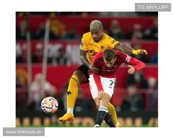 曼联关键战抗压能力不足，球队稳定性面临考验影响争冠形势