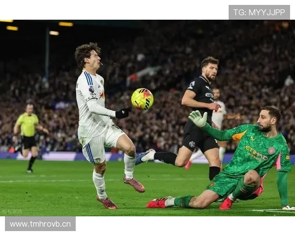 曼城防守稳定性问题显现,对争冠走势形成制约 曼城防守稳定性问题显现,对争冠走势形成制约