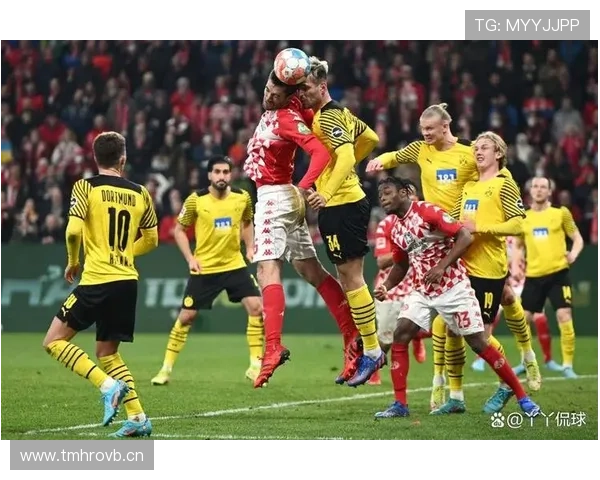 多特争冠稳定性不足问题在近期关键战中显现，对联赛走势形成制约