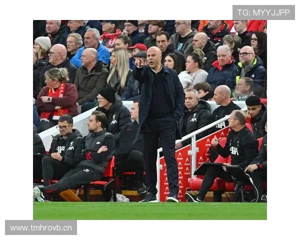 利物浦重返英超争冠行列,竞争格局逐步变化 利物浦重返英超争冠行列,竞争格局逐步变化